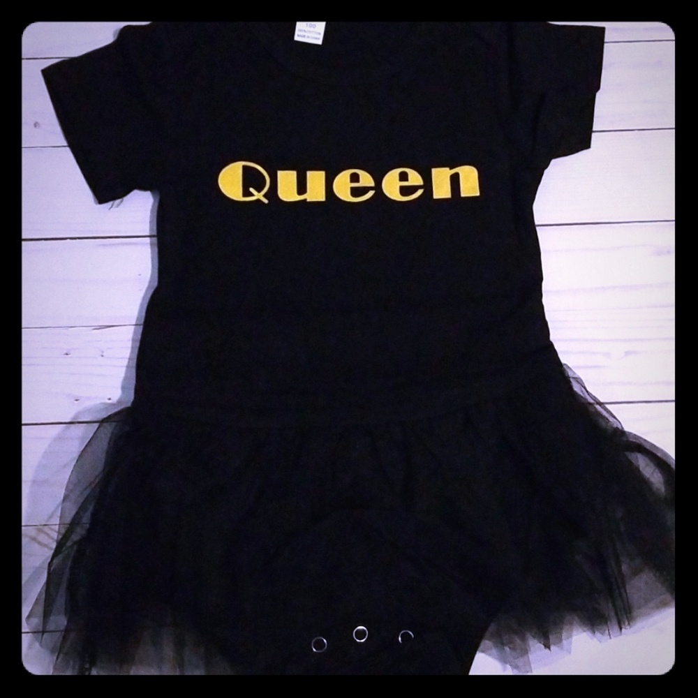 Little girls clothing